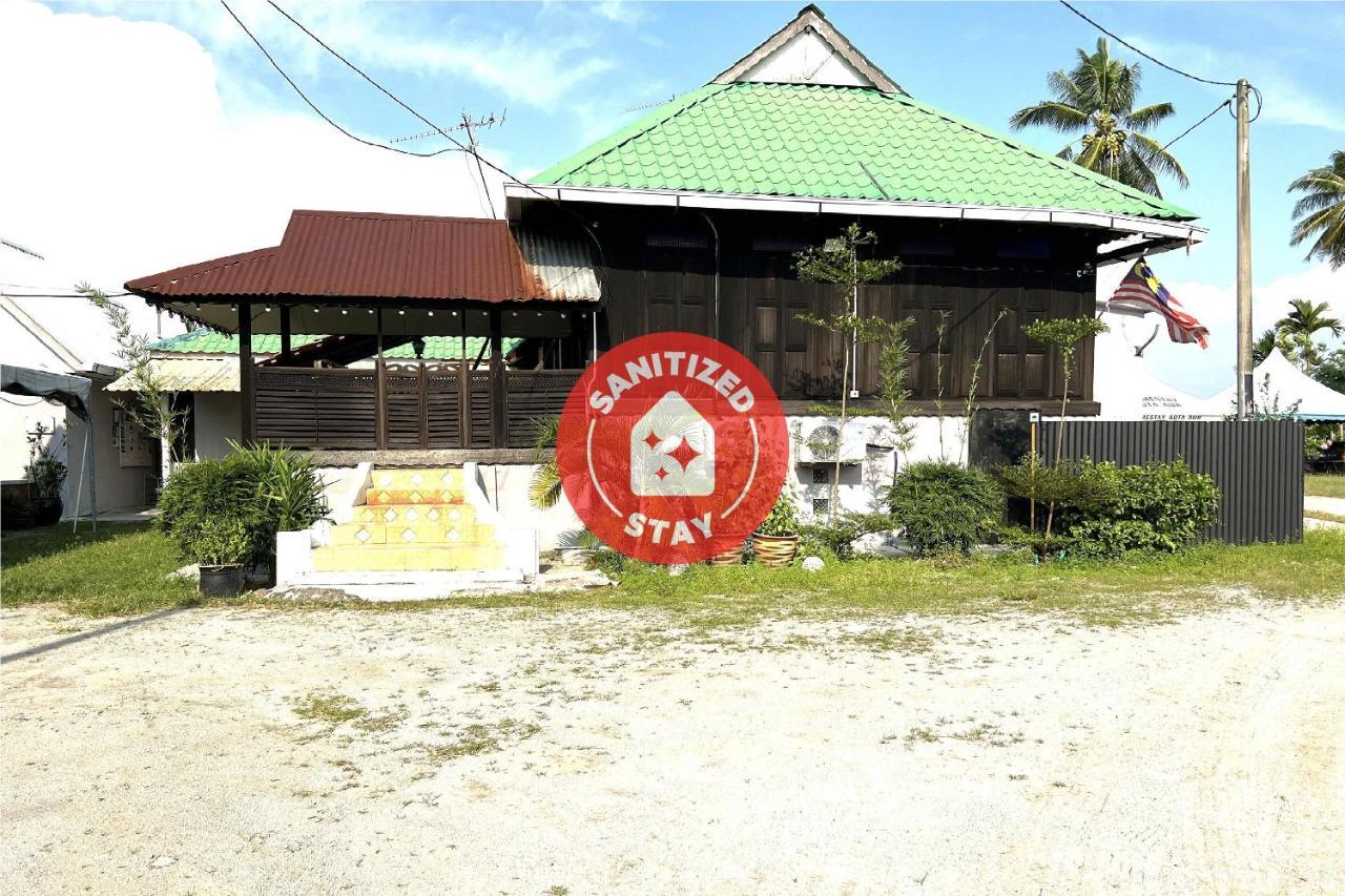 Oyo Home 90495 Homestay Kampung Kota Aur สุไหงเปอตานี ภายนอก รูปภาพ