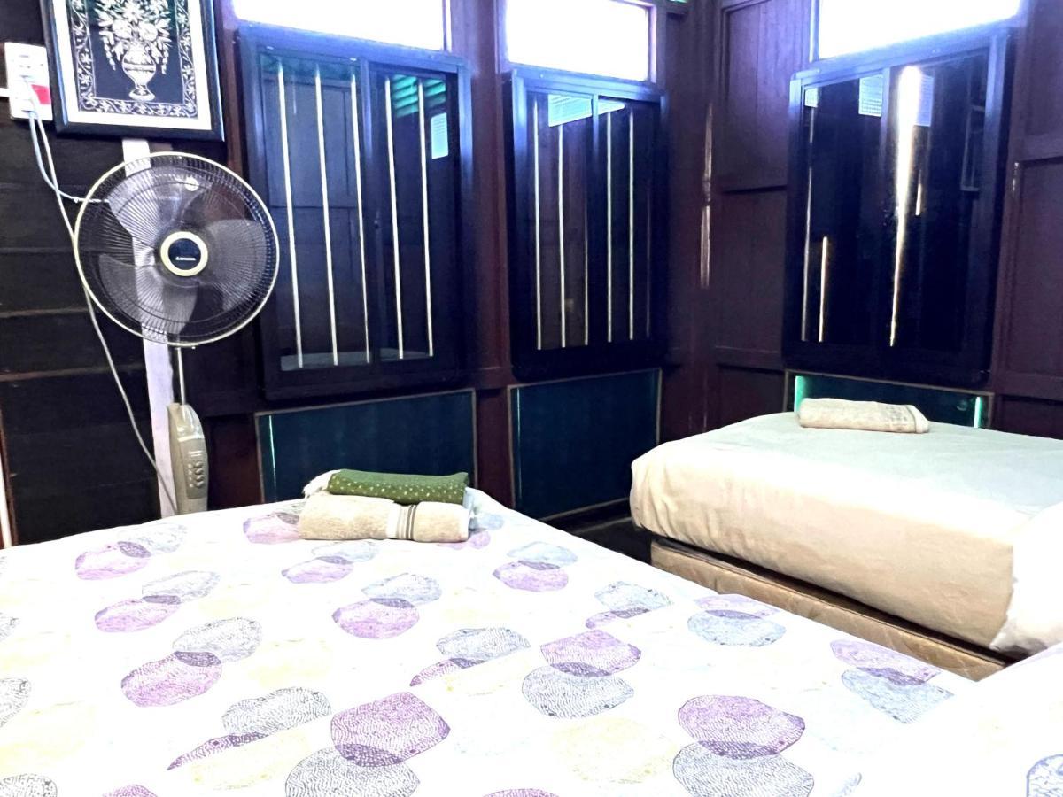 Oyo Home 90495 Homestay Kampung Kota Aur สุไหงเปอตานี ภายนอก รูปภาพ
