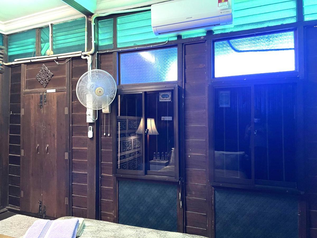 Oyo Home 90495 Homestay Kampung Kota Aur สุไหงเปอตานี ภายนอก รูปภาพ