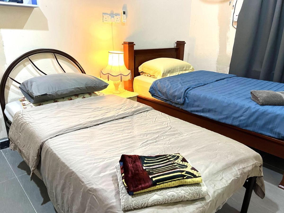 Oyo Home 90495 Homestay Kampung Kota Aur สุไหงเปอตานี ภายนอก รูปภาพ