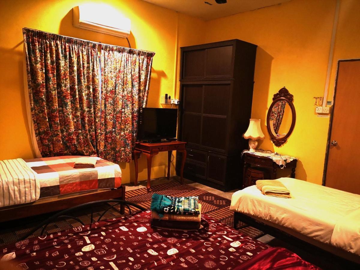 Oyo Home 90495 Homestay Kampung Kota Aur สุไหงเปอตานี ภายนอก รูปภาพ